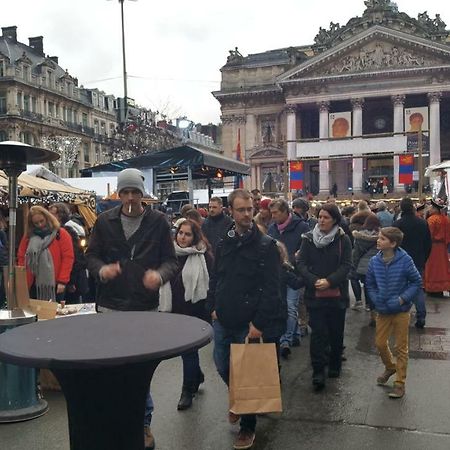 Les Pieds A La Grande Place Brusel Exteriér fotografie